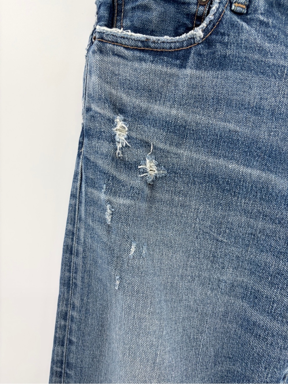 Moussy Light Vintage Denim Avenal tapered mid rise blue cropped Jeans size 34 - Picture 7 of 16